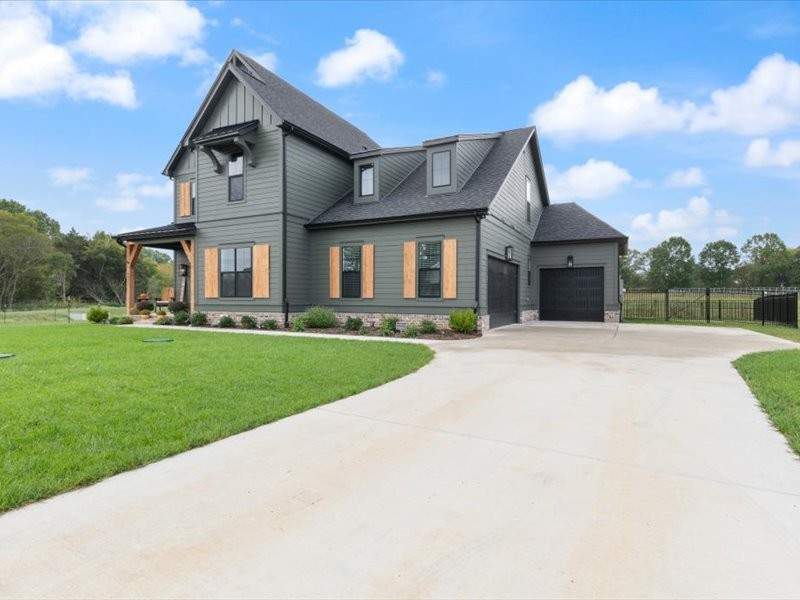 Elmview Ct, Smyrna, TN 37167