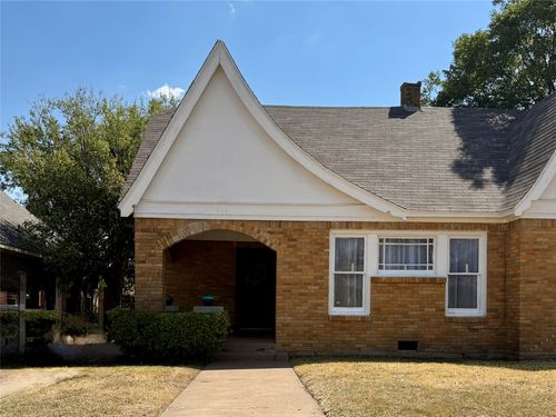 944 Marion Ave, Fort Worth, TX, 76104-6537 | Card Image