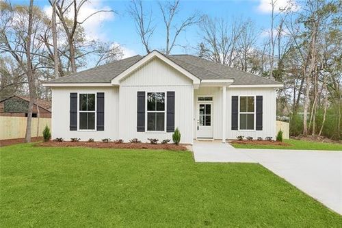 71452 Gordon Ave, Abita Springs, LA, 70420-3418 | Card Image