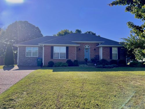 124 Lauren Dr, White House, TN, 37188-9420 | Card Image