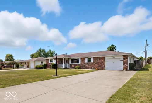 505 S Ryle Dr, Greensburg, IN, 47240-2913 | Card Image