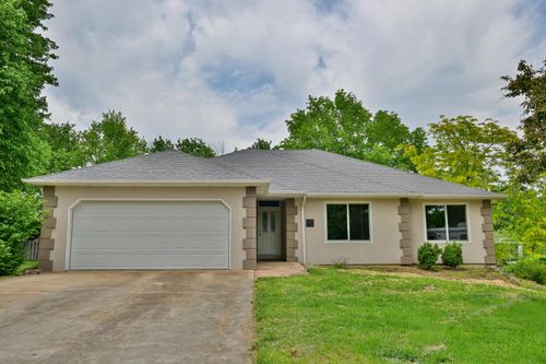 4500 Kirkdale Ct, COLUMBIA, MO, 65203-6202 | Card Image
