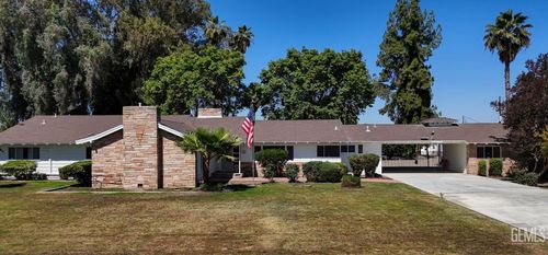 15821 Central Ave, Wasco, CA, 93280-9615 | Card Image
