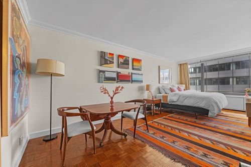 32f-117 E 57th St, New York, NY, 10022-2095 | Card Image