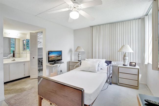 APT-101 - 9510 Seagrape Dr, Condo with 3 bedrooms, 2 bathrooms and null parking in Davie FL | Image 31