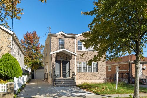 24533 147th Rd, Rosedale, NY, 11422-2427 | Card Image