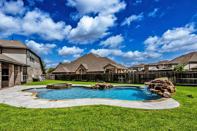 10318 Easterly Ln, House other with 4 bedrooms, 3 bathrooms and 3 parking in Cypress TX | Image 43