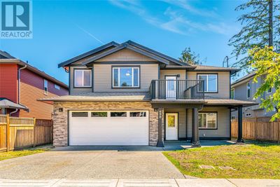 990 Douglas Ave, House other with 5 bedrooms, 3 bathrooms and 2 parking in Nanaimo BC | Image 1