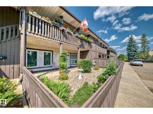 106 Surrey Gdns Nw, Edmonton, AB, T5T1Z3 | Card Image