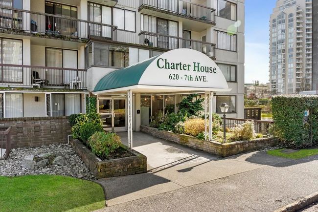 802 - 620 7th Ave, Condo with 2 bedrooms, 2 bathrooms and 1 parking in New Westminster BC | Image 18