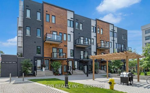 318-402 The East Mall, Etobicoke, ON, M9B3Z9 | Card Image