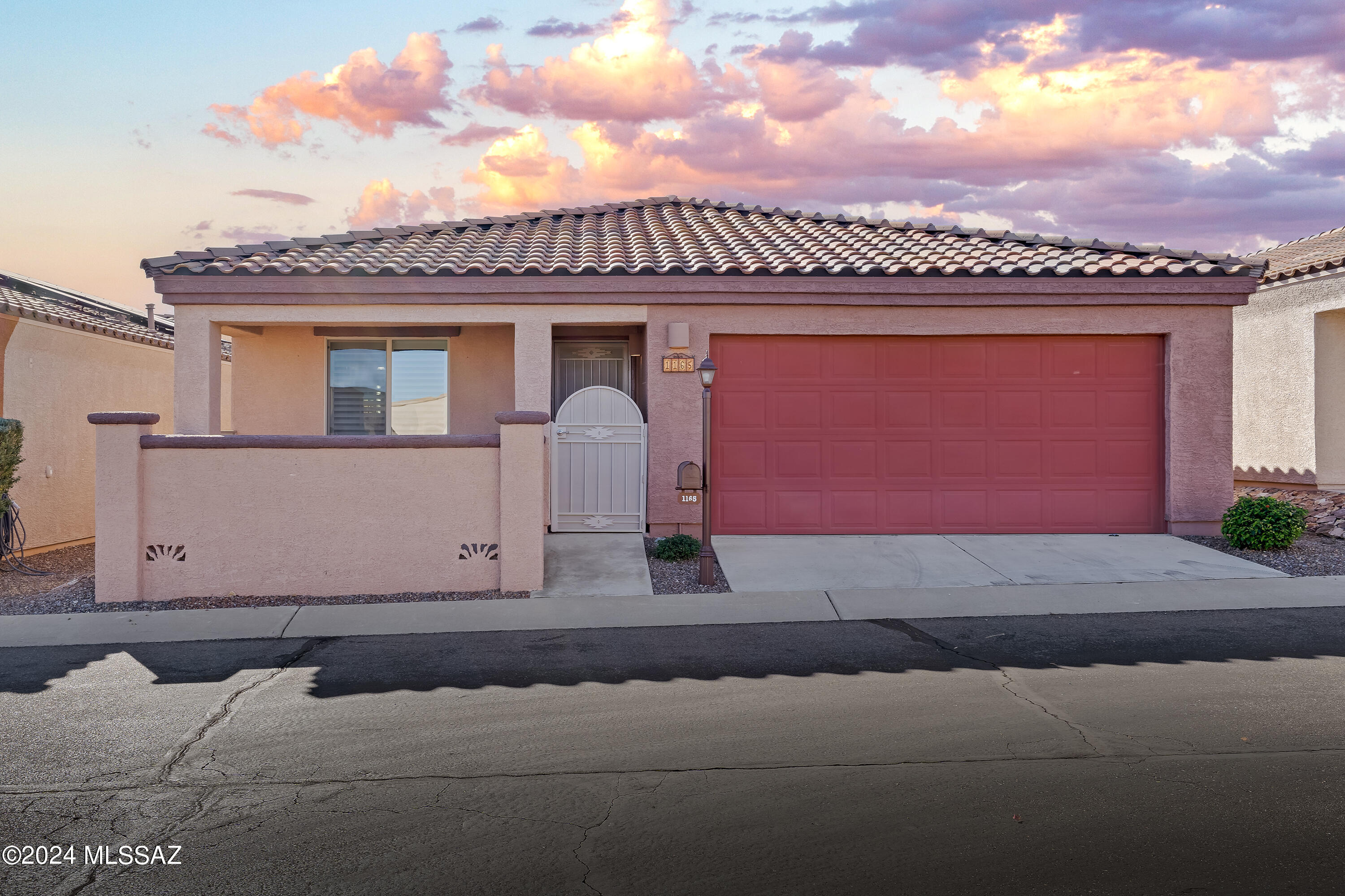 Calle Trio Los Panchos , Sahuarita, AZ 85629 #1