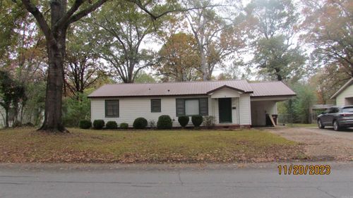 1402 Parkway Dr, Crossett, AR, 71635-3826 | Card Image