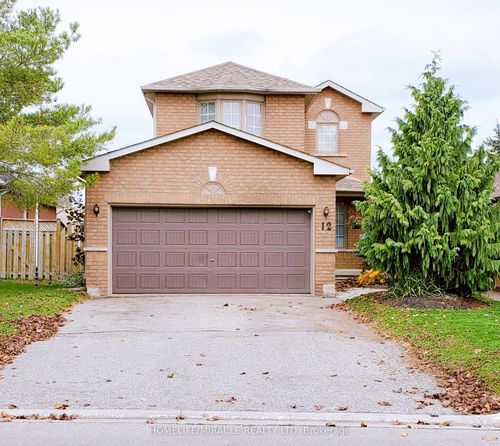 12 Gore Dr, Barrie, ON, L4N8L3 | Card Image