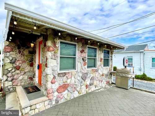 45 Arlington Way, Seaside Park, NJ, 08752-2061 | Card Image