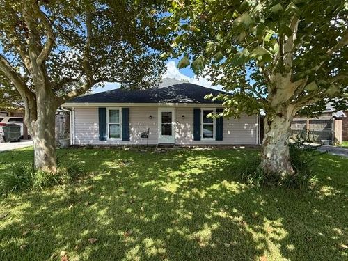 307 Sugar Ridge Drive, Houma, LA, 70360 | Card Image