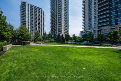 709 - 235 Sherway Gardens Rd, Condo with 1 bedrooms, 1 bathrooms and 1 parking in Toronto ON | Image 3