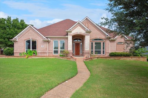 2301 Club Creek Ct, Garland, TX, 75043-1480 | Card Image
