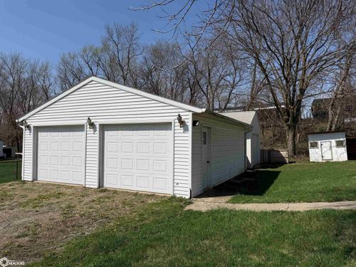 21 Sue St, Manning, IA, 51455-1225 | Card Image