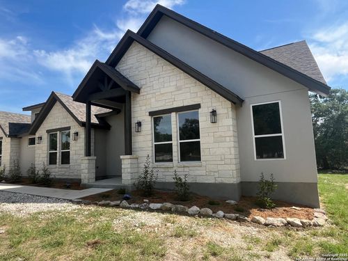 860 Rayner Ranch Blvd, Spring Branch, TX, 78070-6561 | Card Image