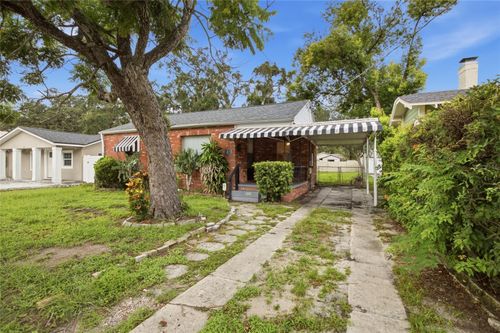 1416 E Idlewild Avenue, Tampa, FL, 33604 | Card Image