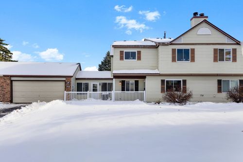 15730 Griffon Path, Apple Valley, MN, 55124-7169 | Card Image