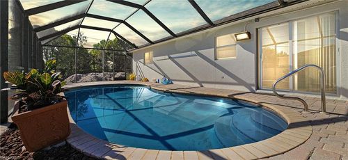 6078 Laurelwood Dr, Fort Myers, FL, 33905-5709 | Card Image