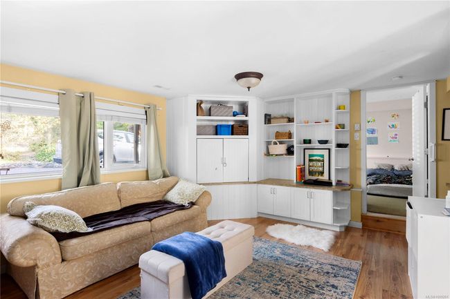 3935 Tudor Ave, House other with 4 bedrooms, 3 bathrooms and 2 parking in Saanich BC | Image 28