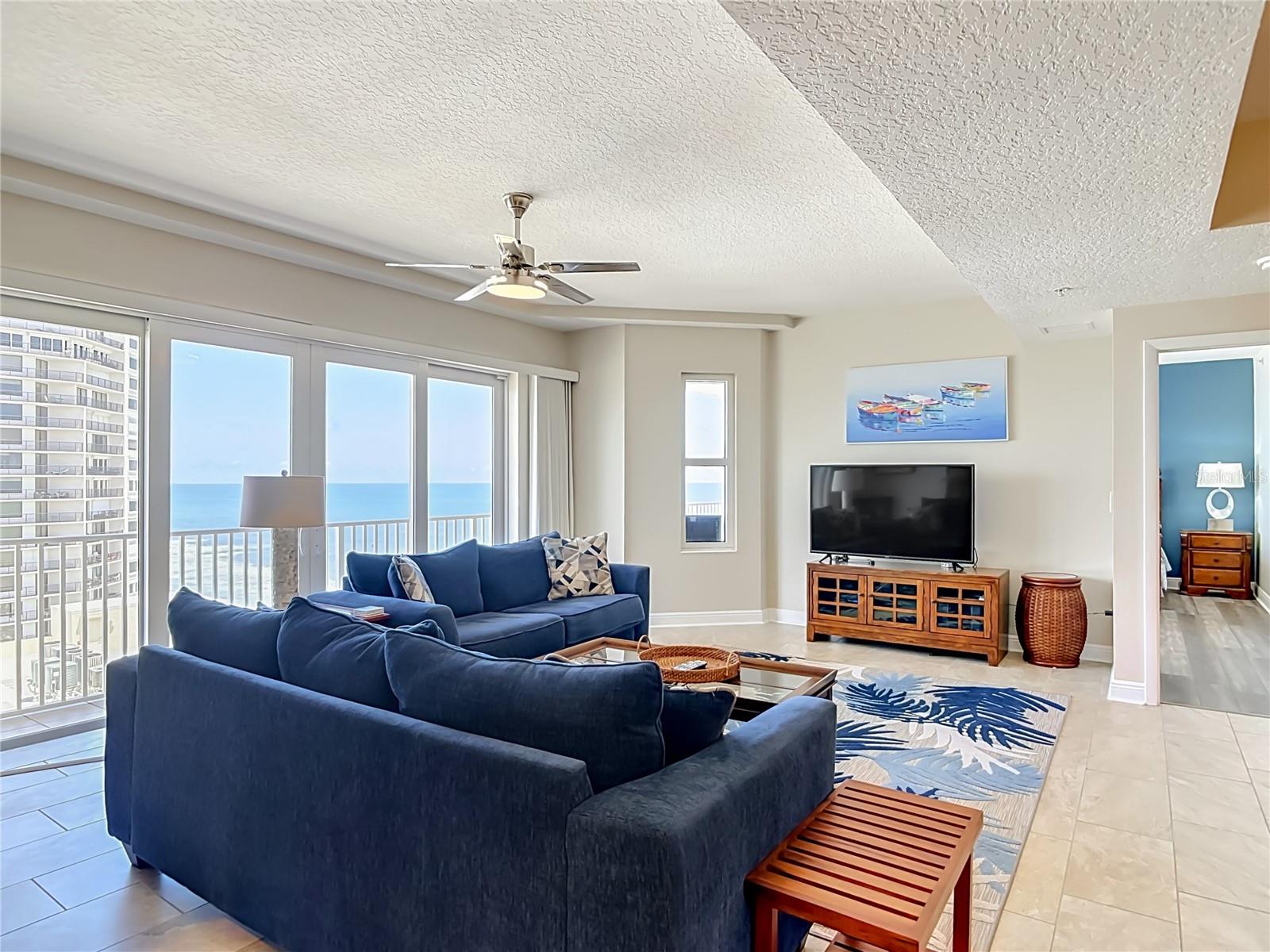 Residential in DAYTONA BEACH 5
