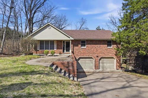 2418 Colonial Hills Rd, Jefferson City, MO, 65109-5654 | Card Image