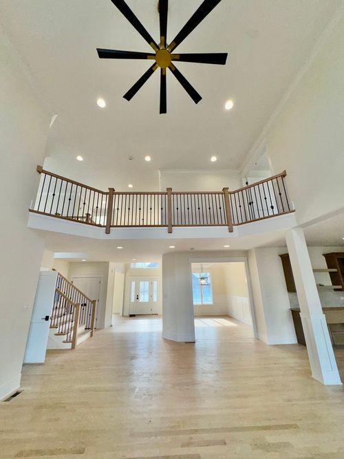 22985 Devonshire Ln, Frankfort, IL, 60423-8572 | Card Image