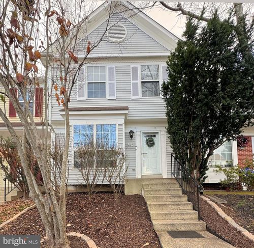 805 Smartts Ln Ne, LEESBURG, VA, 20176-4811 | Card Image