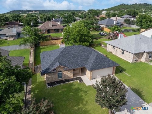 617 Atkinson Ave, Copperas Cove, TX, 76522-4611 | Card Image