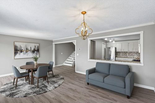 135e-8940 Neill Lake Rd, Eden Prairie, MN, 55347-2041 | Card Image