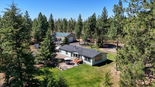 52551 Whispering Pines Loop E, Reardan, WA, 99029-8613 | Card Image