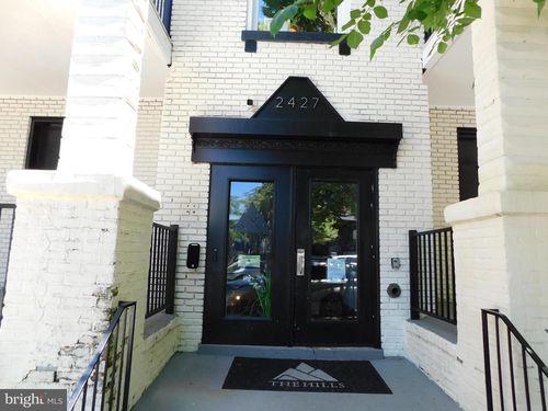 3d-2427 Lakeview Ave, BALTIMORE, MD, 21217-4753 | Card Image