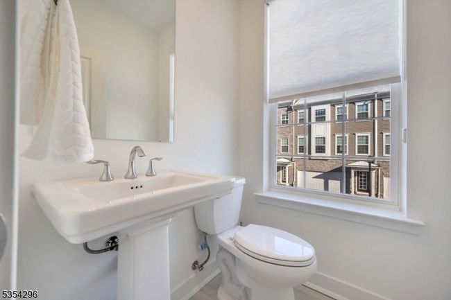 6 Coogan Ct, Townhouse with 3 bedrooms, 3 bathrooms and null parking in Morris Plains NJ | Image 9