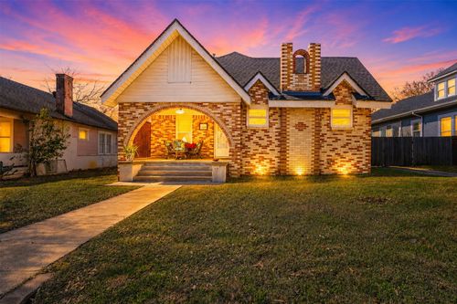 520 N 26th St, Waco, TX, 76707-3306 | Card Image