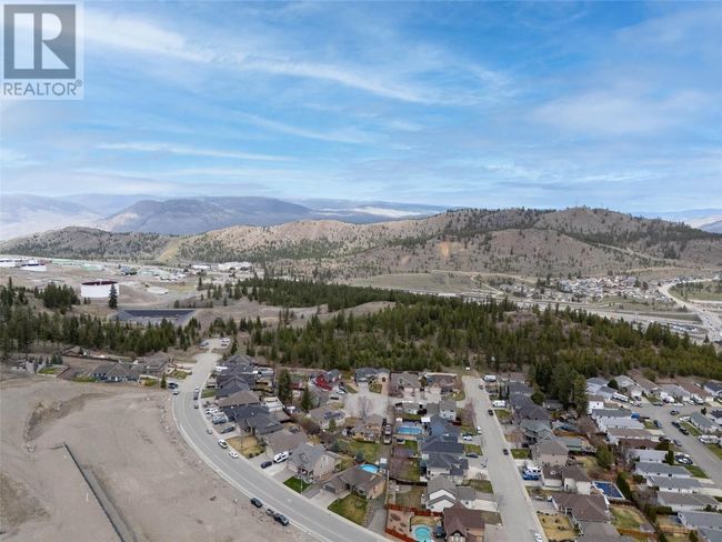 2022 Hugh Allan Dr, House other with 6 bedrooms, 3 bathrooms and 6 parking in Kamloops BC | Image 43