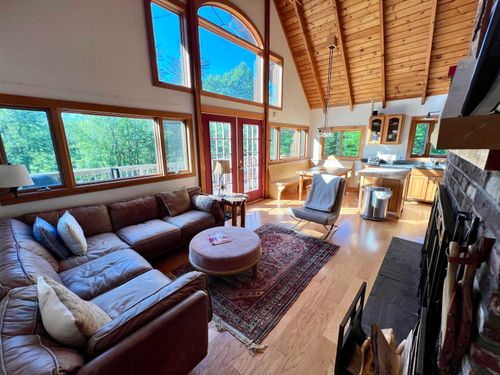 163 Howe Farm Road, Jamaica, VT, 05343 | Card Image
