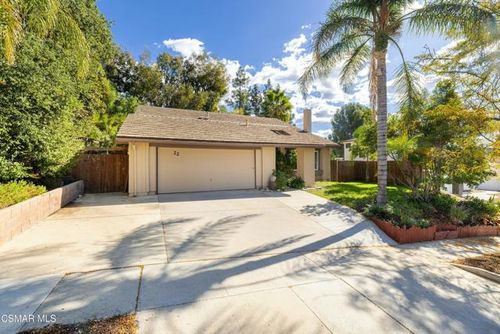 22 Peregrine Cir, Oak Park, CA, 91377-1321 | Card Image