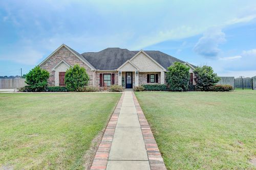 601 Continental Dr, Bridge City, TX, 77611-2339 | Card Image
