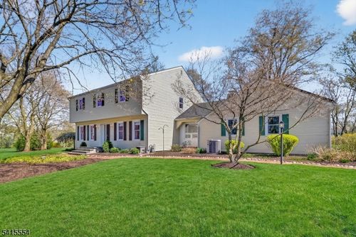 101 Mill Pond Rd, BELLE MEAD, NJ, 08502-5405 | Card Image