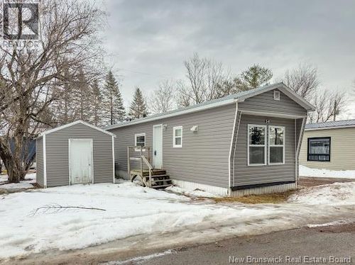 34 Needle Crt, Fredericton, NB, E3A6R7 | Card Image