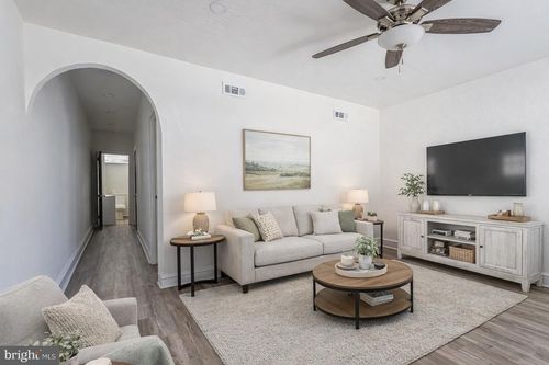 2020 E Haines St, PHILADELPHIA, PA, 19138-2633 | Card Image