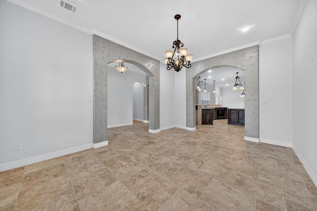 6711 Mosswood Dr, House other with 5 bedrooms, 3 bathrooms and 3 parking in Midland TX | Image 19