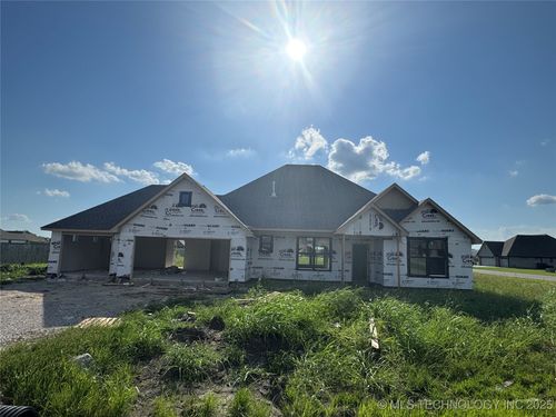 14256 N 71st East Ave, Collinsville, OK, 74021-5782 | Card Image