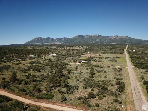 0 W North Creek Rd, Monticello, UT, 84535 | Card Image