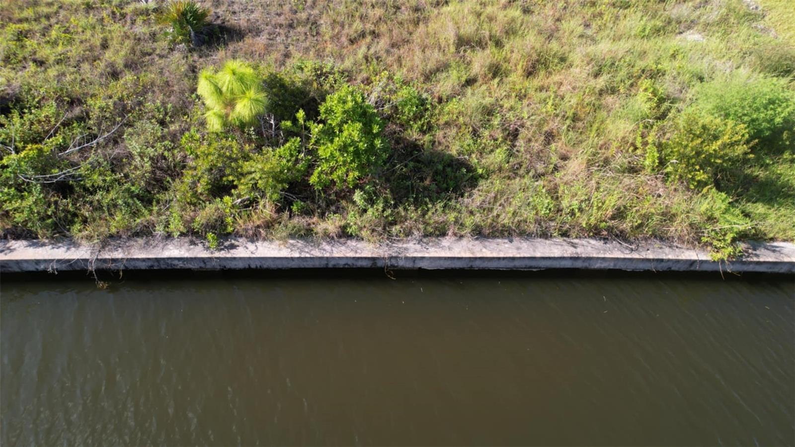 Land in PORT CHARLOTTE 5