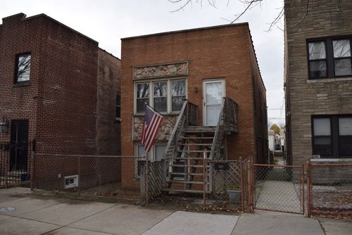 3240 S Parnell Ave, CHICAGO, IL, 60616-3516 | Card Image